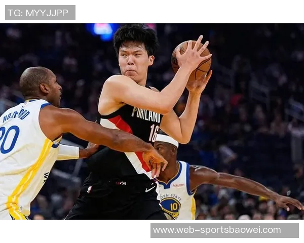 媒体人分析杨瀚森短期速度提升困难三分球训练或成突破口 媒体人分析杨瀚森短期速度提升困难三分球训练或成突破口